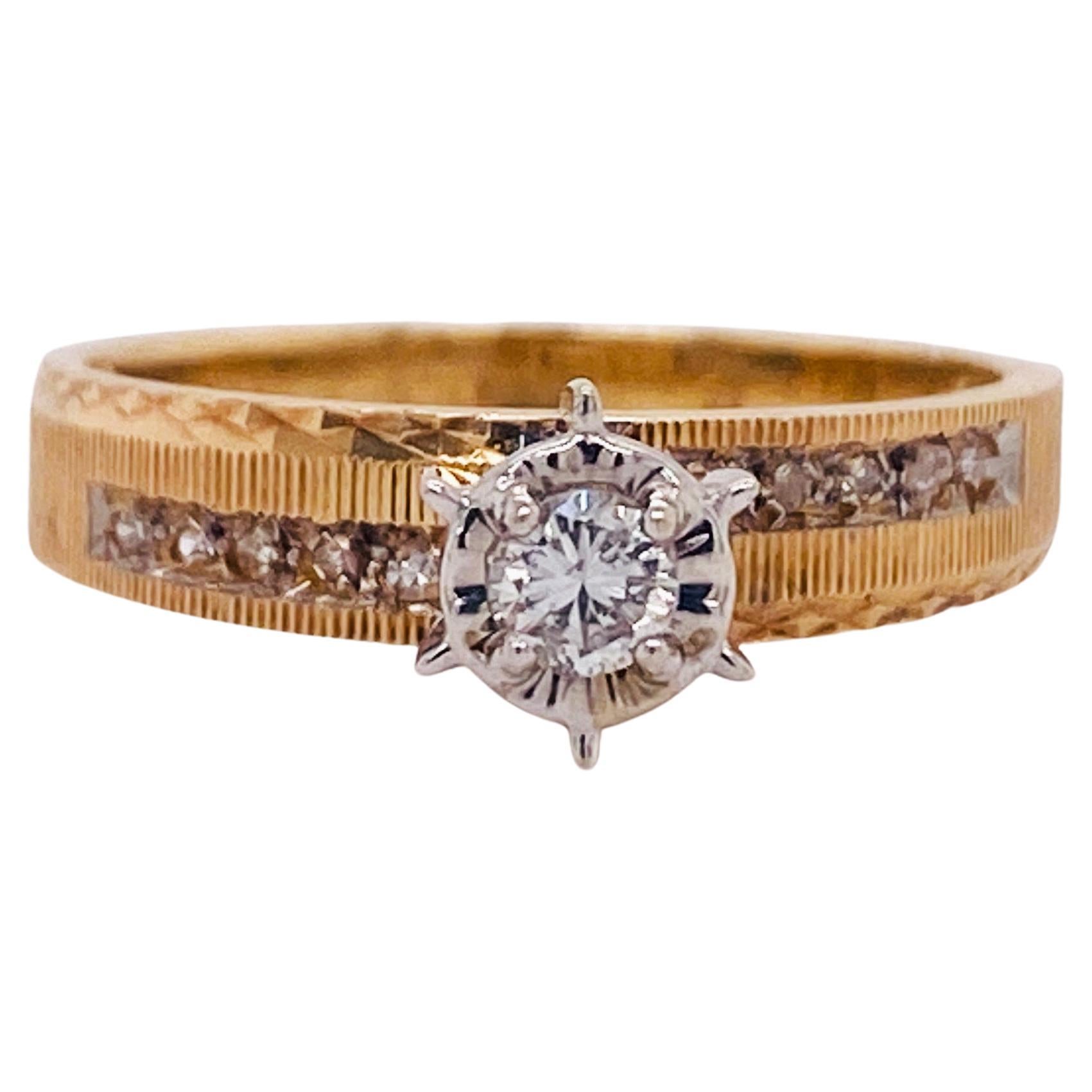 Estate Diamond Engagement Ring in 14K Gold with Lines and Diamond Cut Patterns For Sale