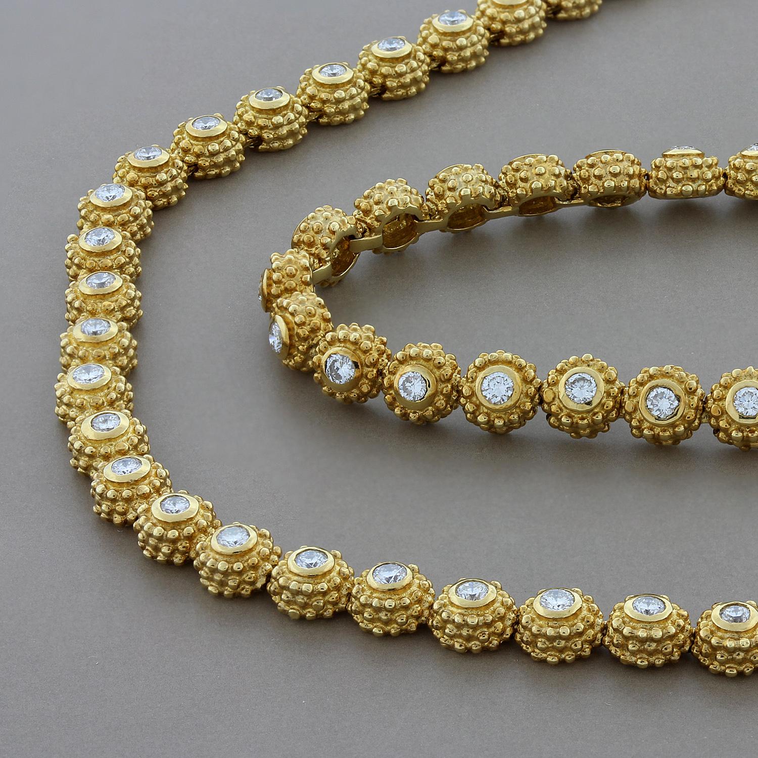 Estate Diamond Gold Floret Necklace In Excellent Condition In Beverly Hills, CA