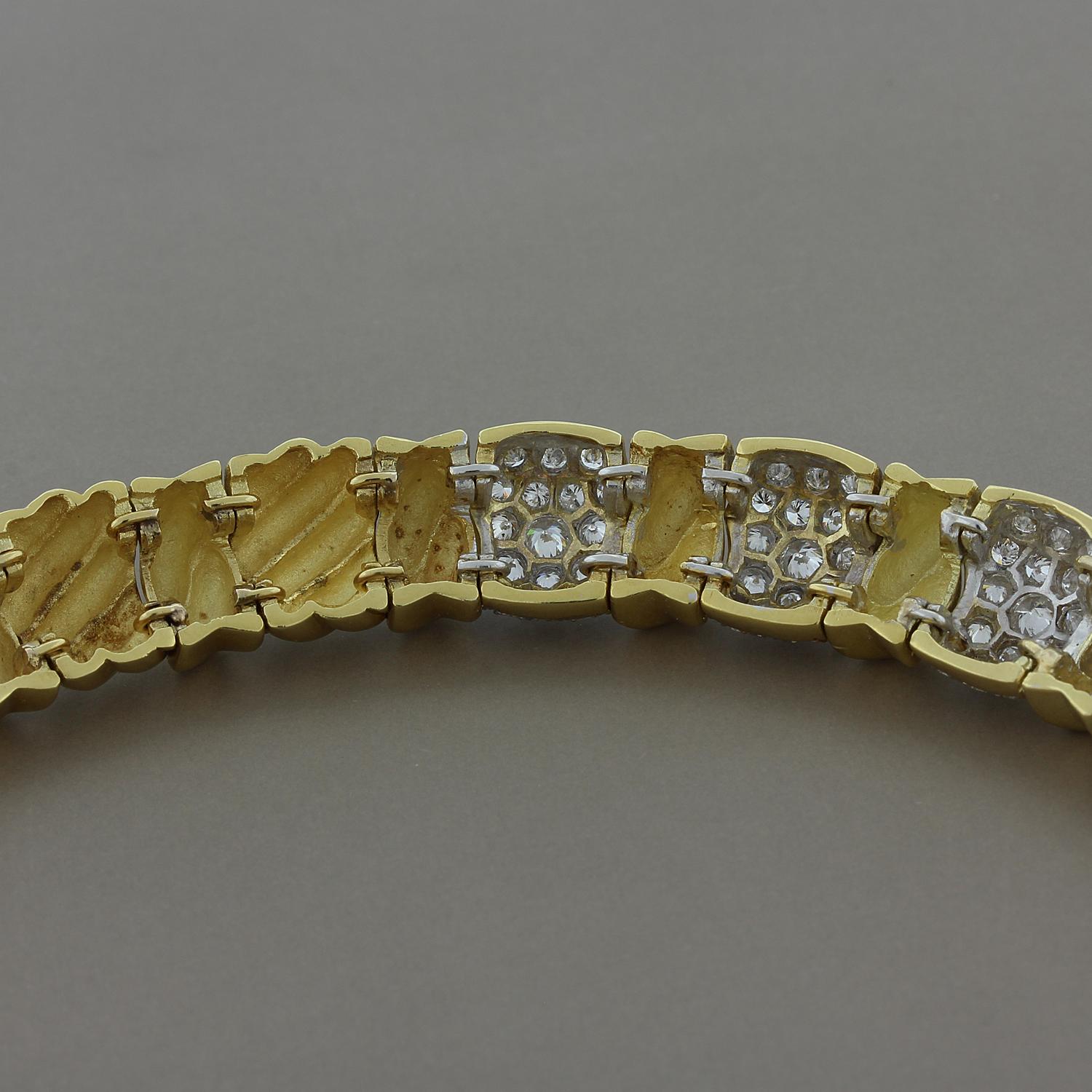 Women's Diamond Gold Twist Design Necklace