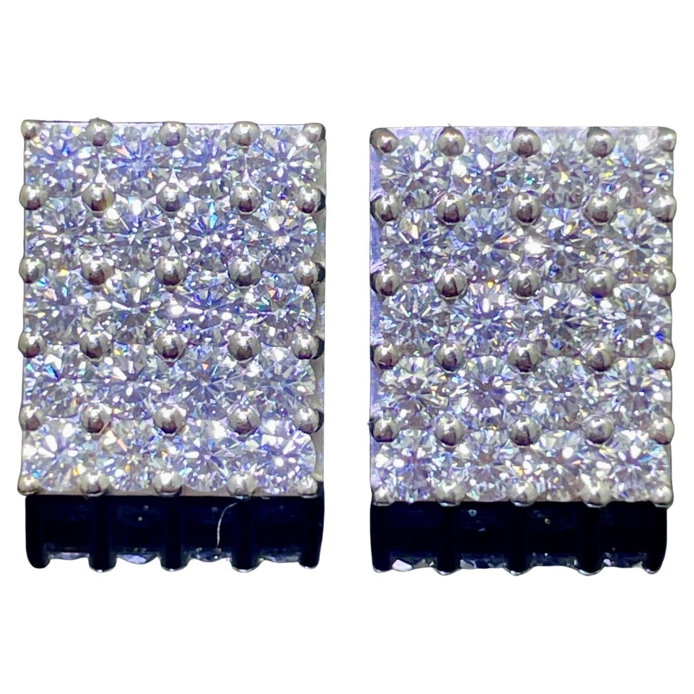 Orecchini a griglia con diamanti Estate in oro bianco 18k - 3,20ctw H / VS in vendita