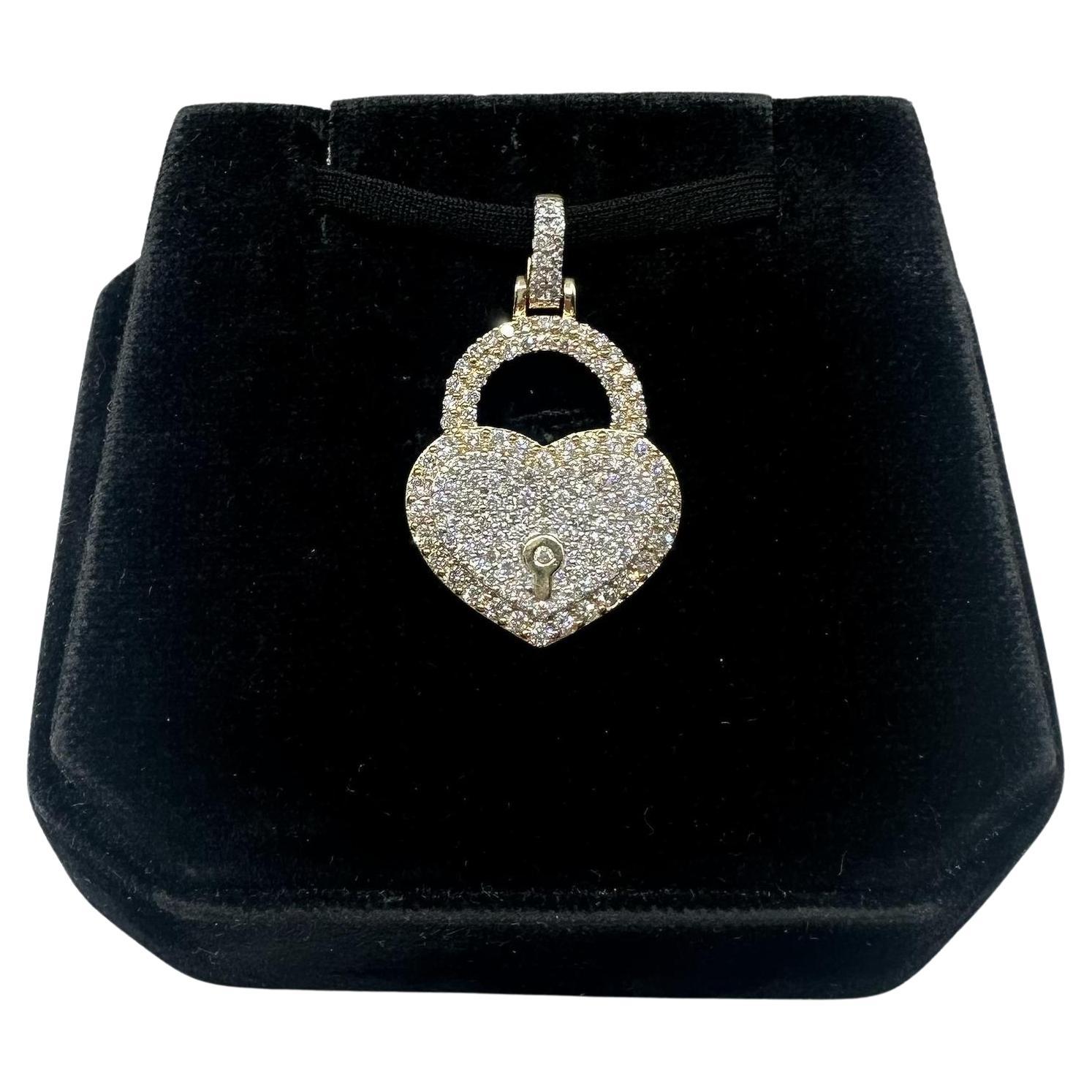 Estate Diamond Heart Medaillon in 10kt zweifarbigem Gold - 0,85ctw HI SI, Pre-Loved im Angebot