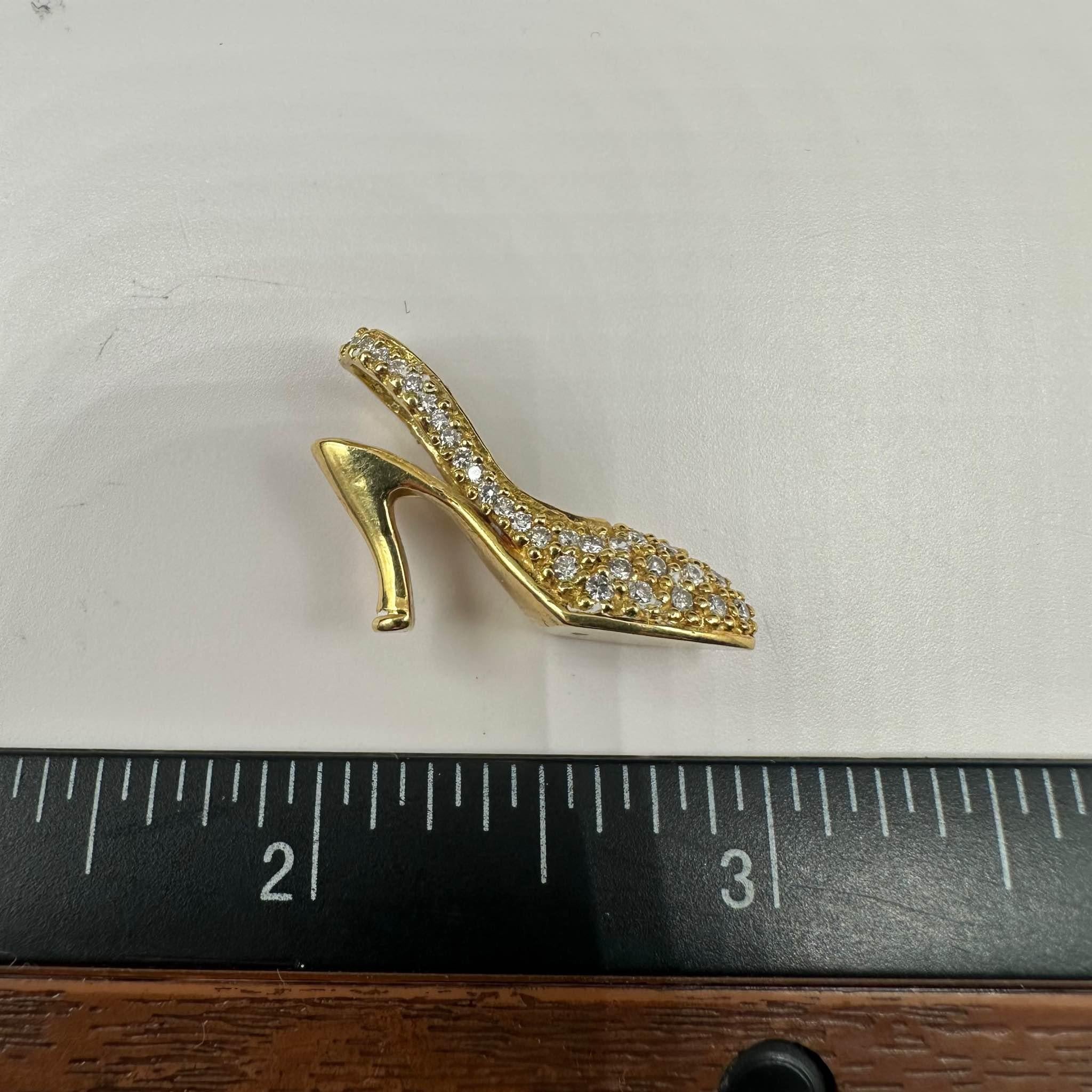 Breloque/pendentif en or jaune 18 carats avec diamants, 0,90 carat poids total FG VS/SI Pour femmes en vente