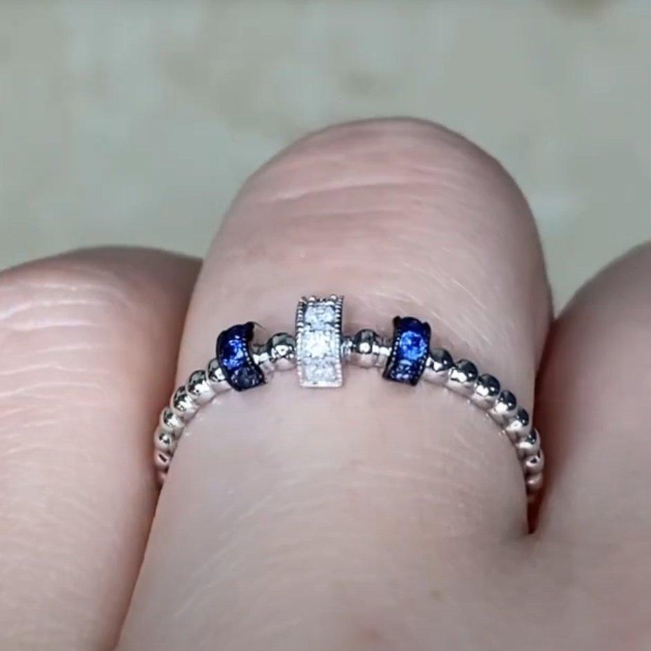 Nachlass Diamantschmuck Diamant-Schmuck Diamant ( ca. 0,03 Karat) & Saphir ( ca. 0,10 Karat) Band im Zustand „Hervorragend“ im Angebot in New York, NY