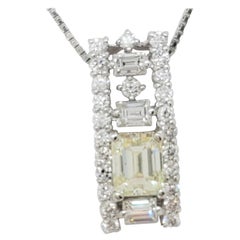 Diamond Pendant Necklace in Platinum