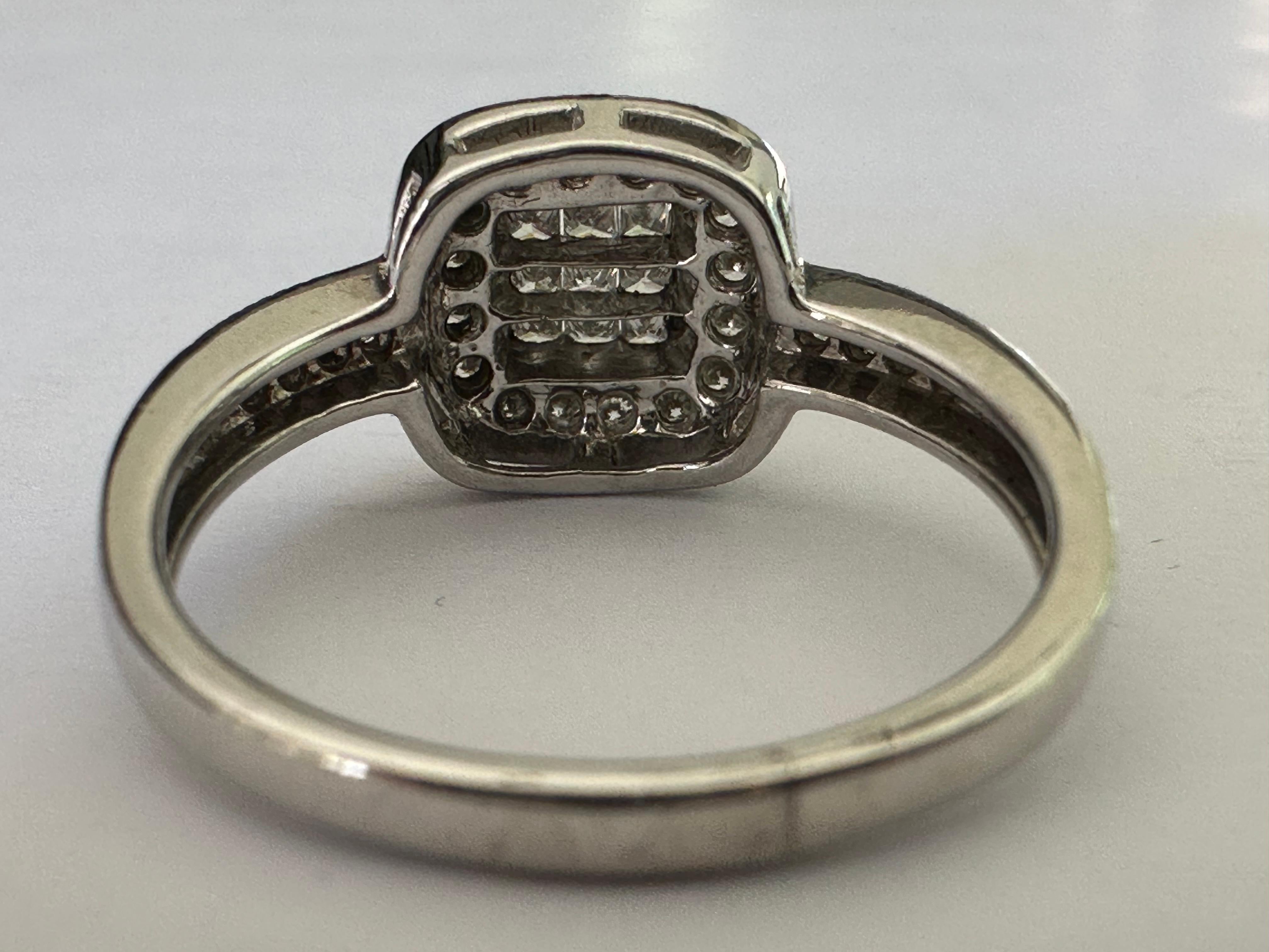 Taglio misto Anello quadruplo con diamante di proprietà in vendita