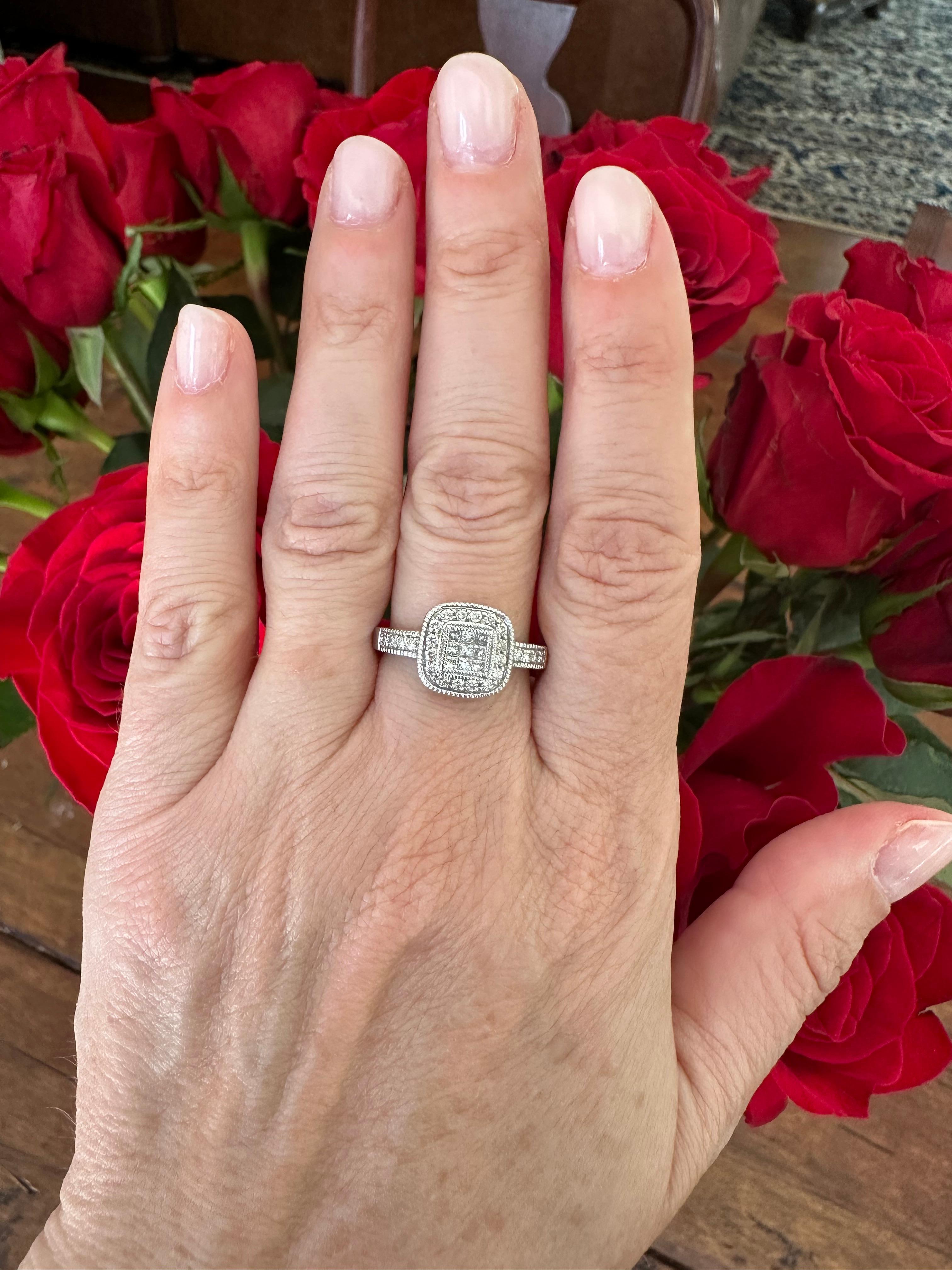 Anello quadruplo con diamante di proprietà in vendita 1