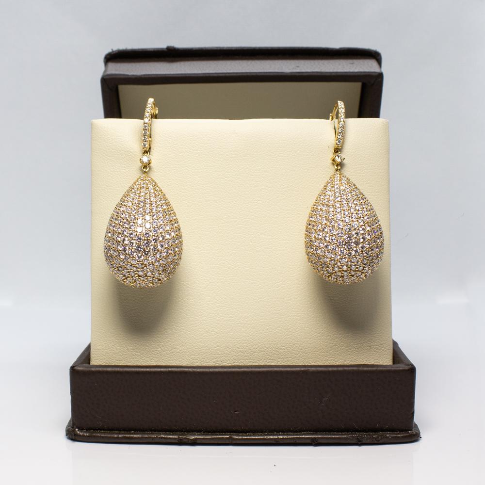 Estate Diamond Round Pave Teardrop Earrings 18 Karat Rose Gold In Excellent Condition For Sale In Scottsdale, AZ