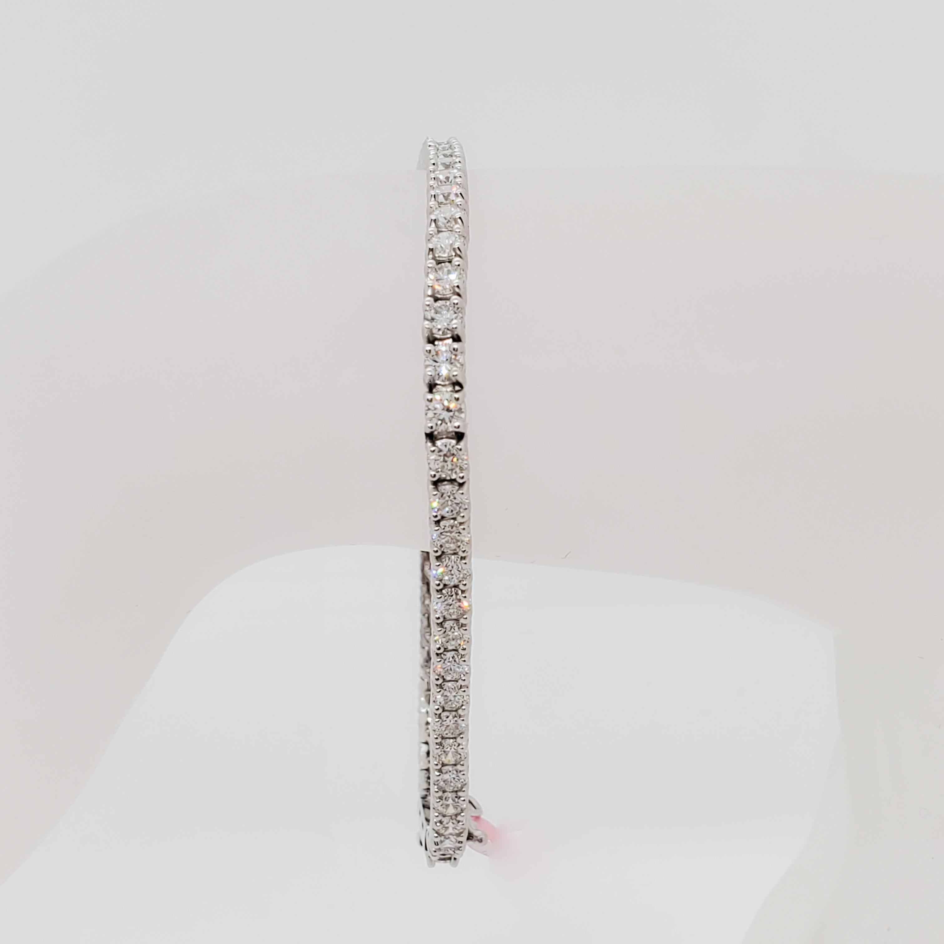 Estate Diamond Round Tennis Bracelet 1