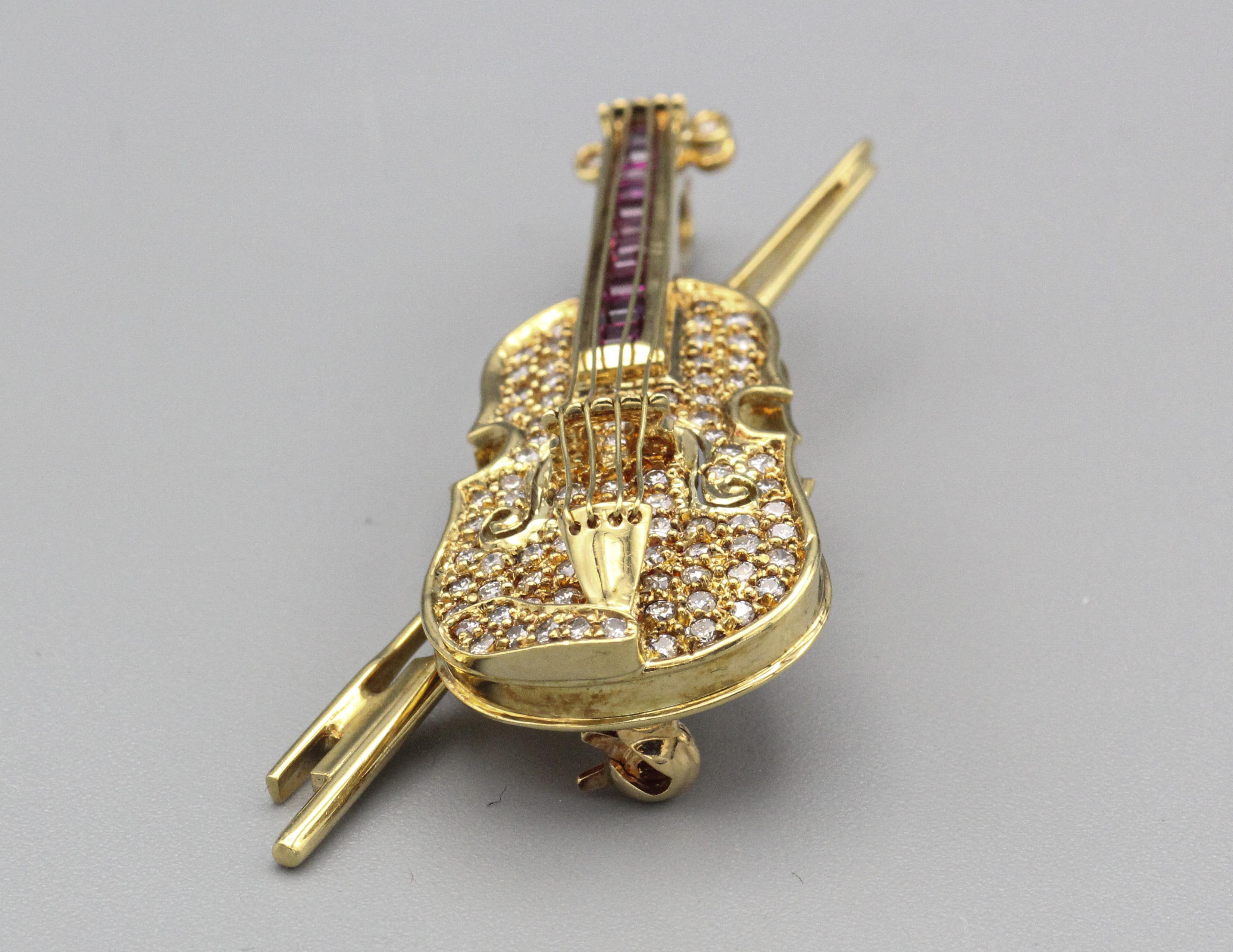 Women's or Men's Estate Diamond Ruby 18k Yellow Gold Violin Brooch Pin