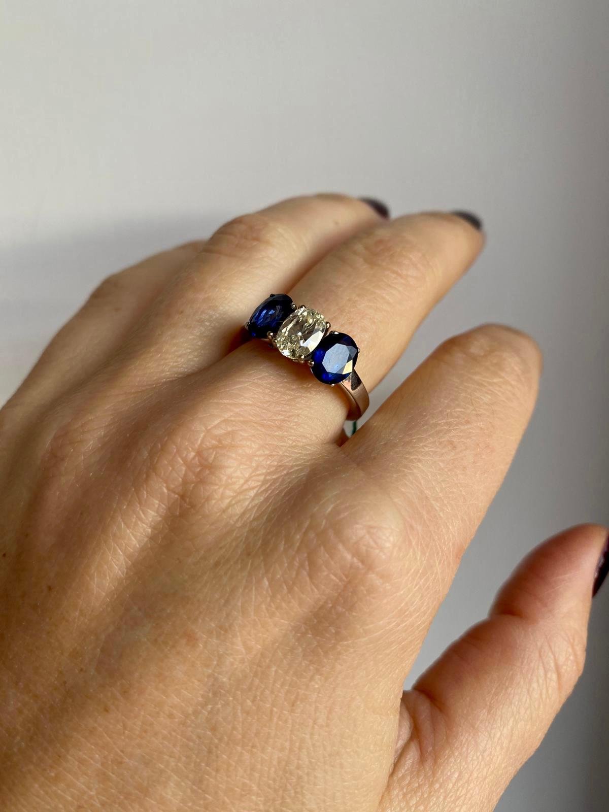 Estate Diamond Sapphire Gold Ring For Sale 5