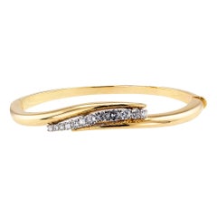 Estate Diamond Yellow Gold Hinged Bangle Bracelet Small Size