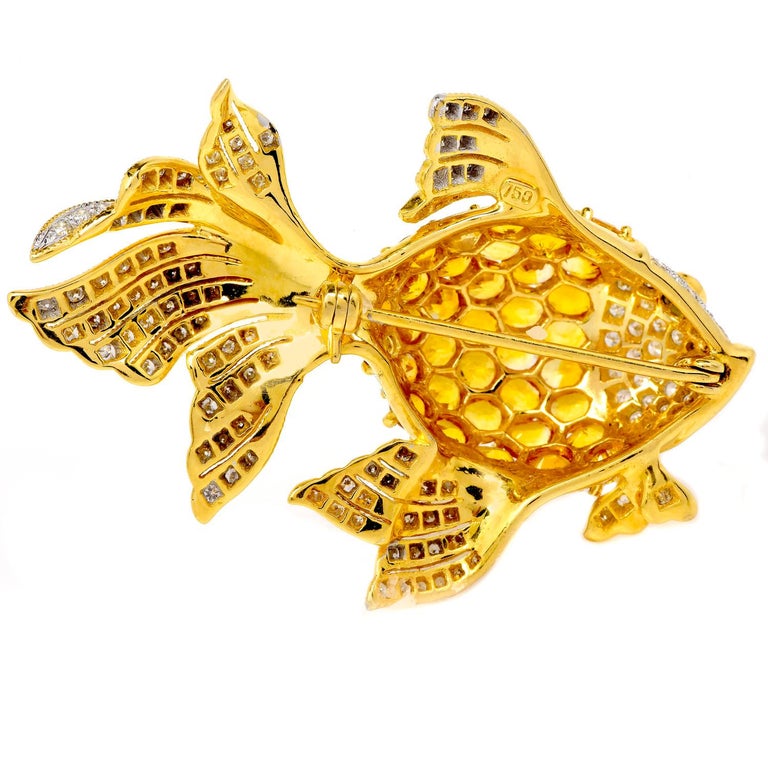 Women's Estate Diamond Yellow Sapphire Gold Fish 18K Gold Cluster Brooch Pin For Sale