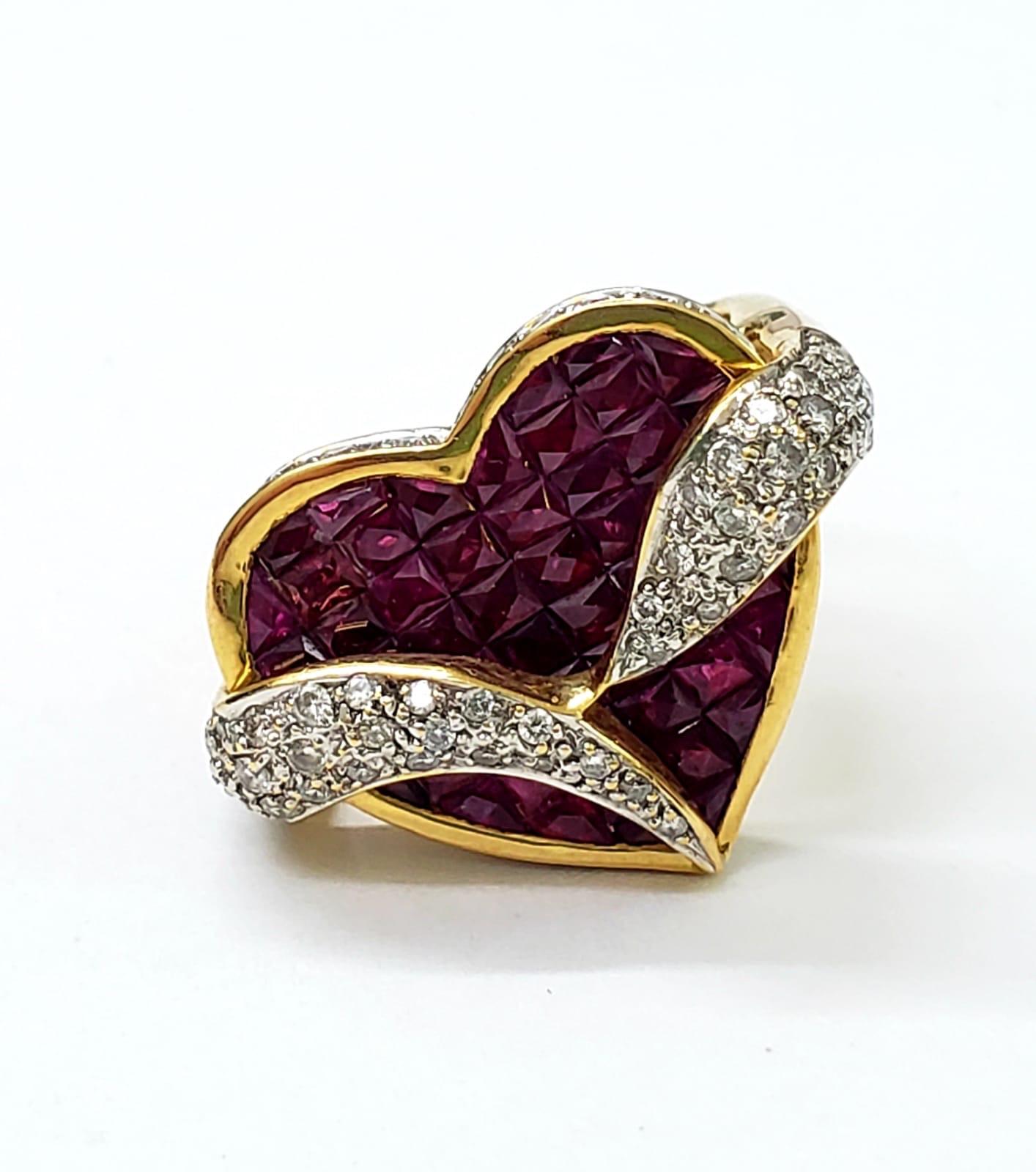 Round Cut Estate Diamonds 7.10 Carat Ruby 18 Karat Gold Heart Cluster Cocktail Ring