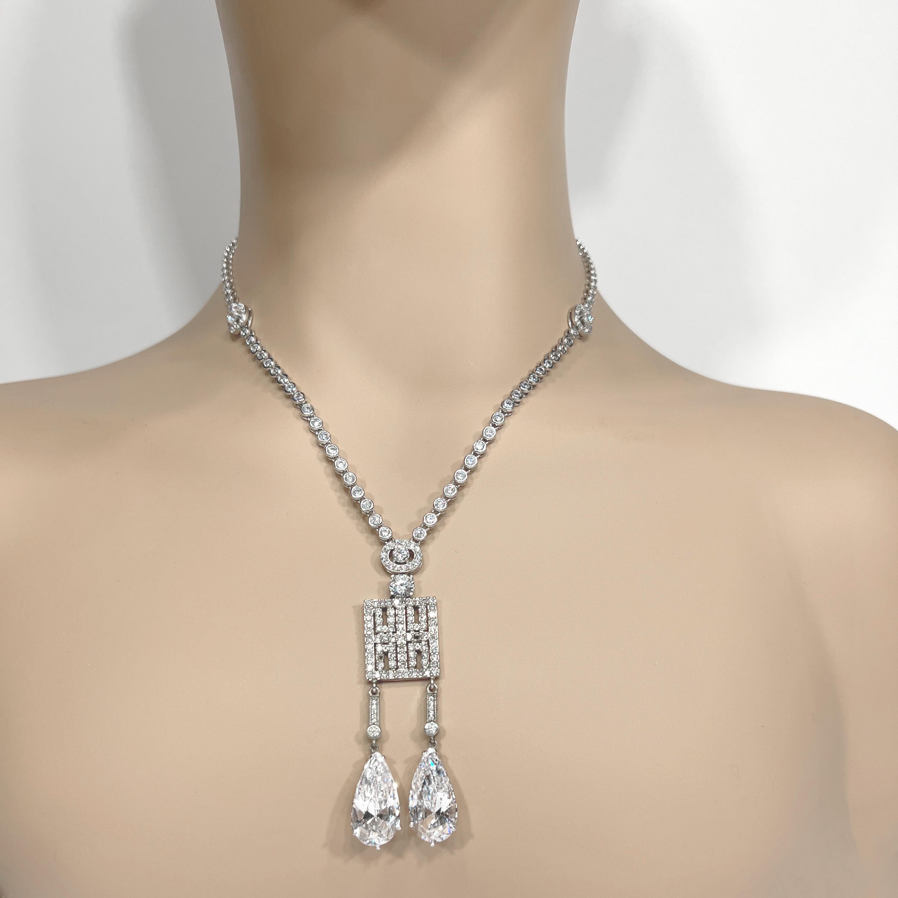 Halskette Vintage Cartier Look von Clive Kandel, Kostüm Schmuck Nachlass Diamanten Halskette (Antiker Kissenschliff)