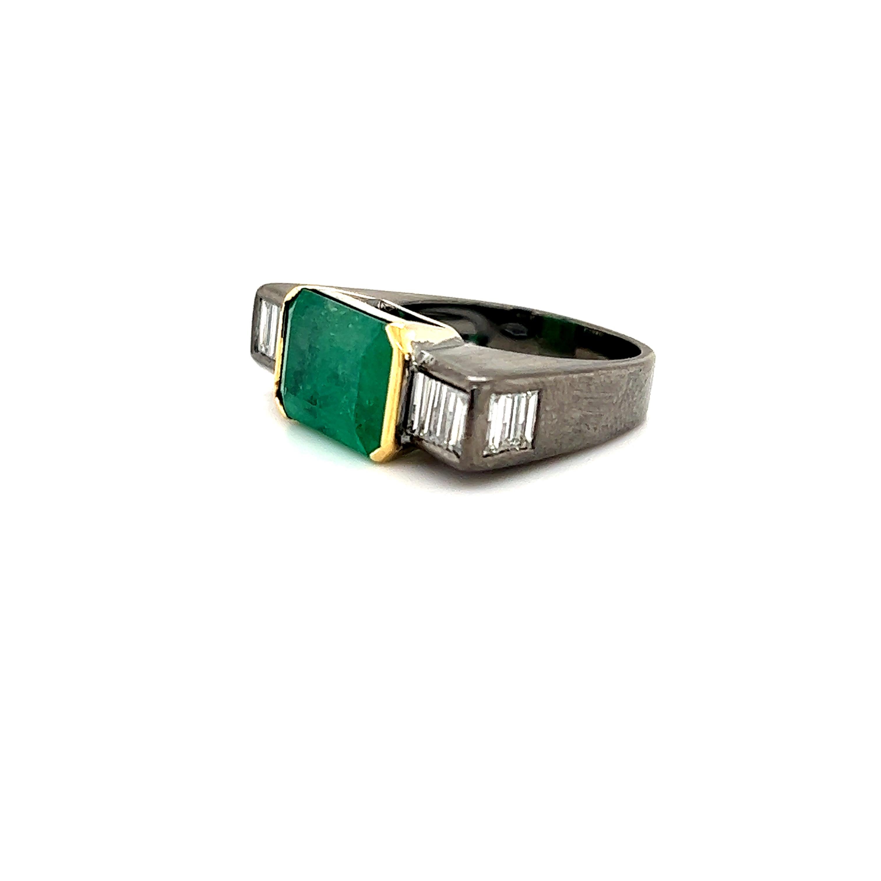 Art Deco Estate East/West Set Emerald & Diamond Ring 18k Gold