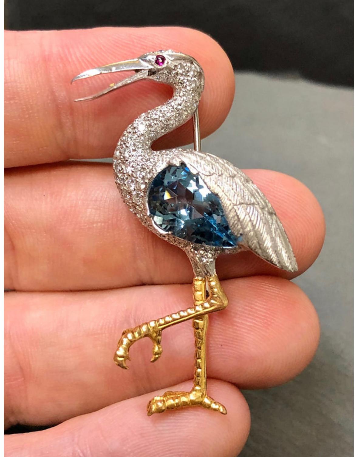 Women's or Men's Estate Edward Wolfe 18K Aquamrine Diamond Egret Pin For Sale