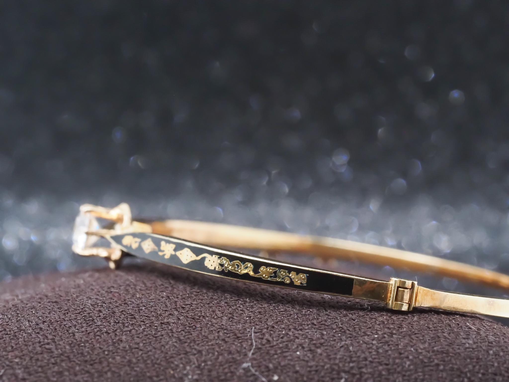 Bracelet jonc édouardien de succession en or jaune 14 carats, diamant européen ancien et émail - VHK n°73 en vente 5