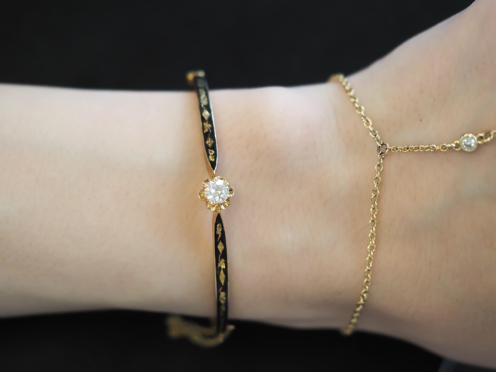 Bracelet jonc édouardien de succession en or jaune 14 carats, diamant européen ancien et émail - VHK n°73 en vente 1
