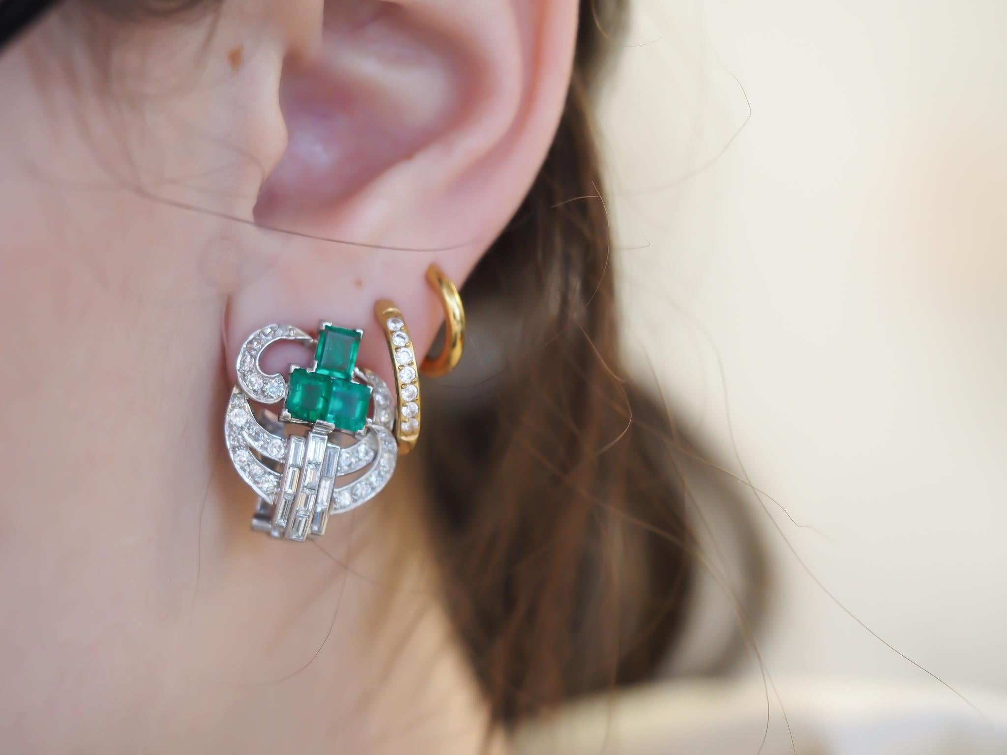 Estate Emerald and Diamond 1940s Earrings in Platinum For Sale 6