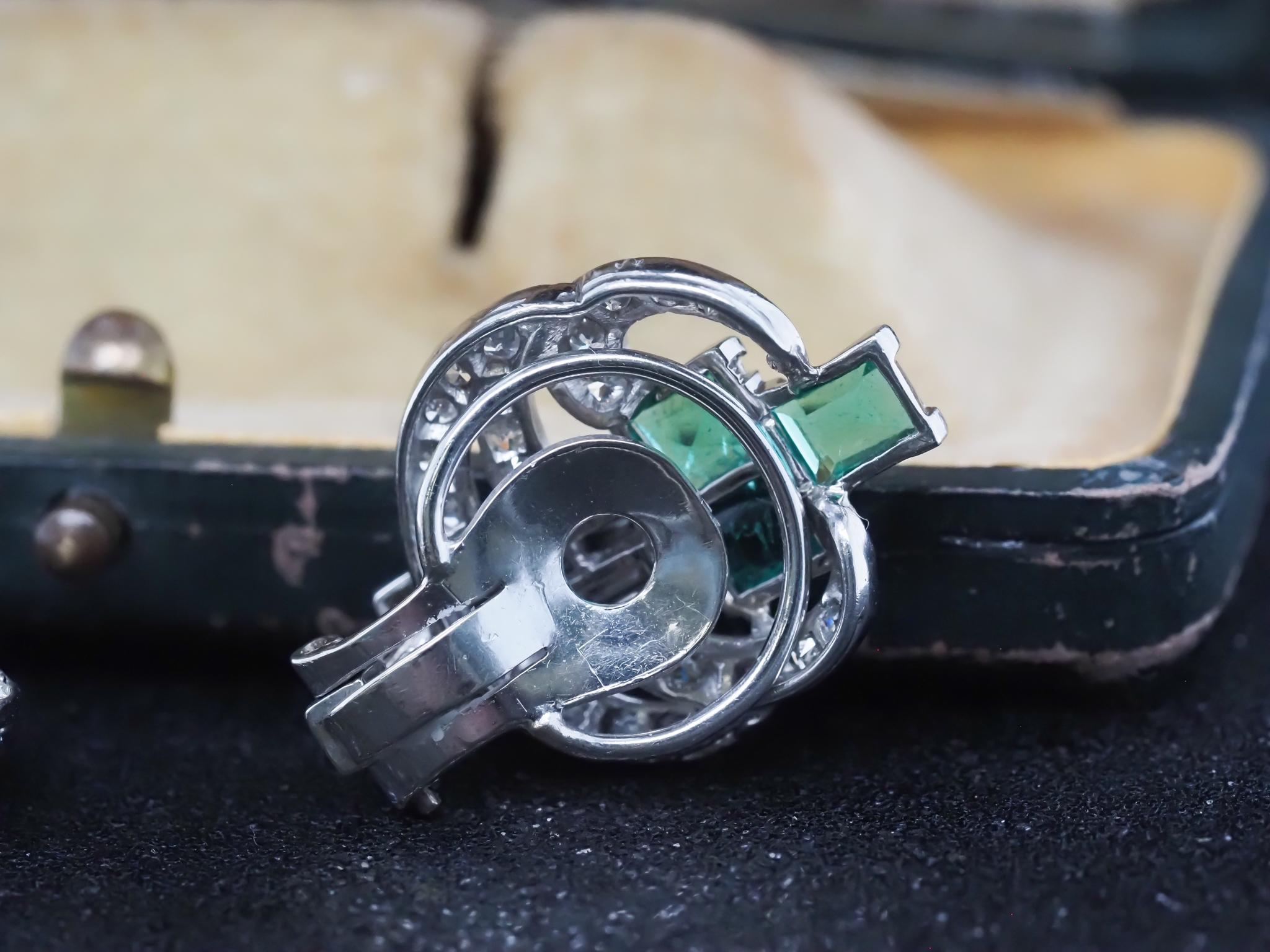 Estate Emerald and Diamond 1940s Earrings in Platinum For Sale 1