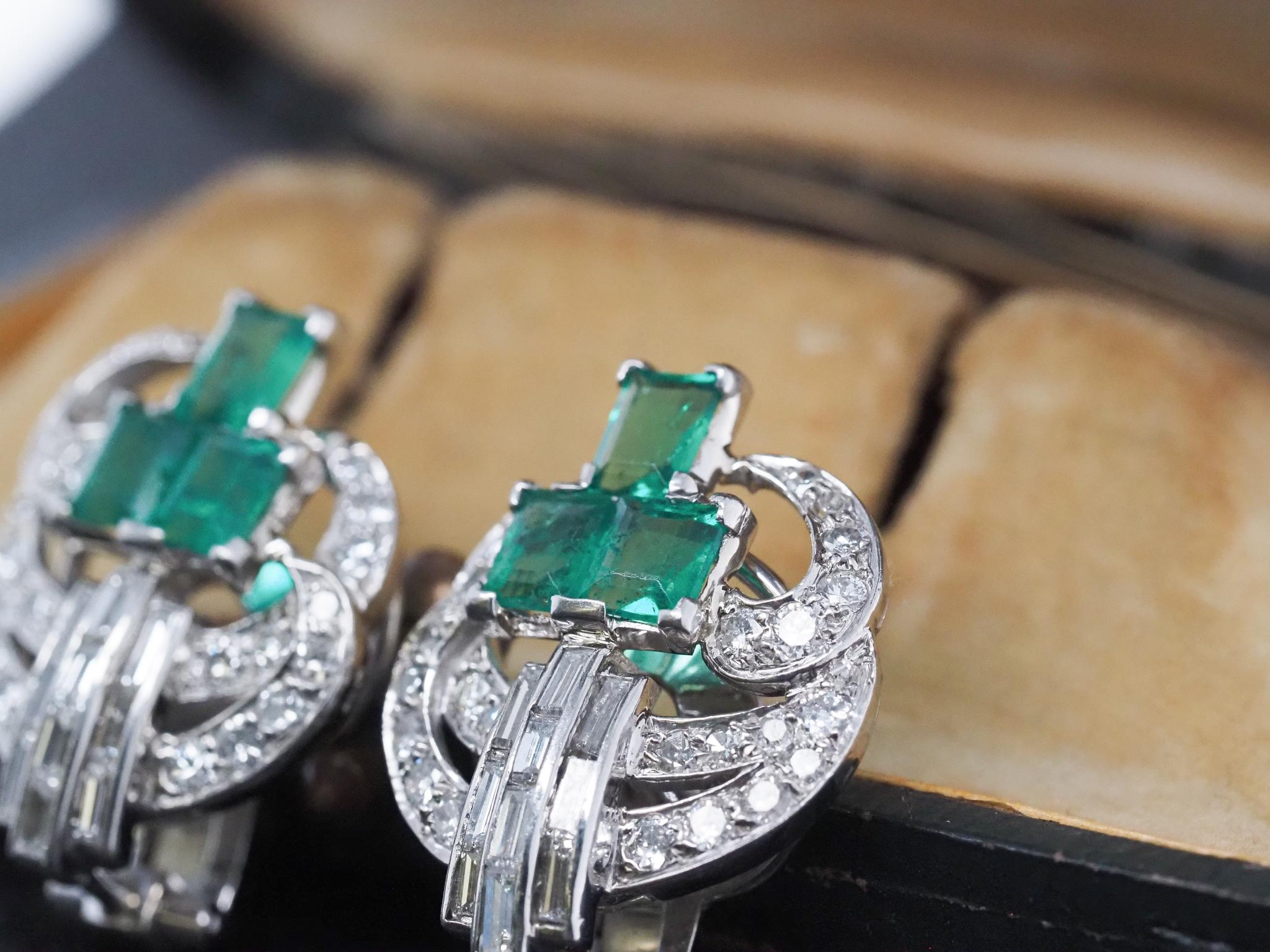 Estate Emerald and Diamond 1940s Earrings in Platinum For Sale 2
