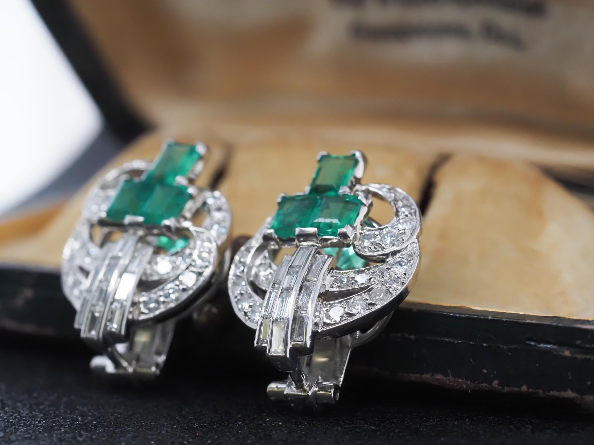 Estate Emerald and Diamond 1940s Earrings in Platinum For Sale 3