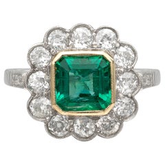 Estate Emerald 
Diamond Ring