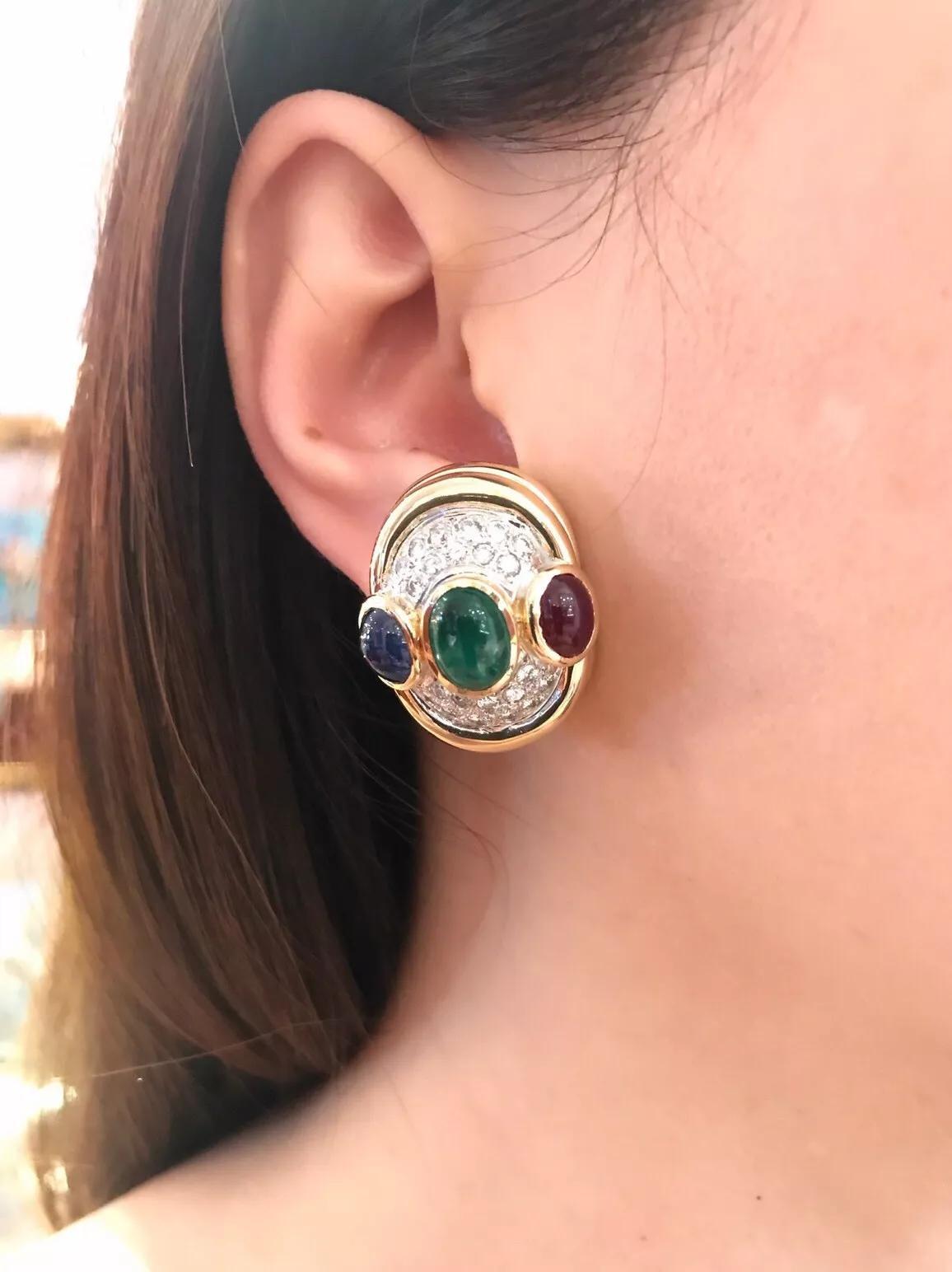 Estate Emerald Ruby and Sapphire Dome Button Earrings in 18k Yellow Gold In Excellent Condition For Sale In La Jolla, CA