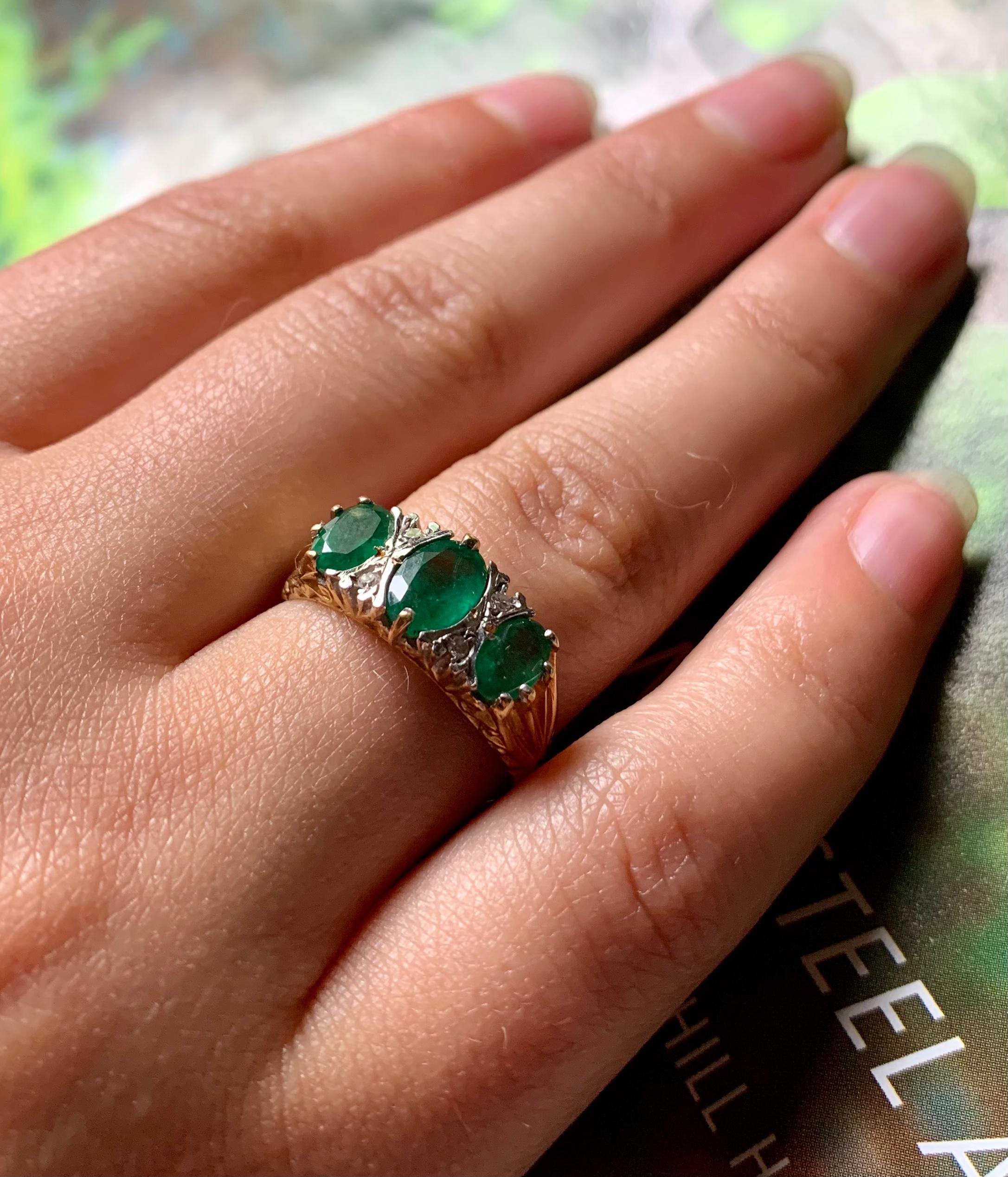 Estate Emerald Three-Stone Ring, 18 Karat Yellow Gold and Diamonds For Sale 1