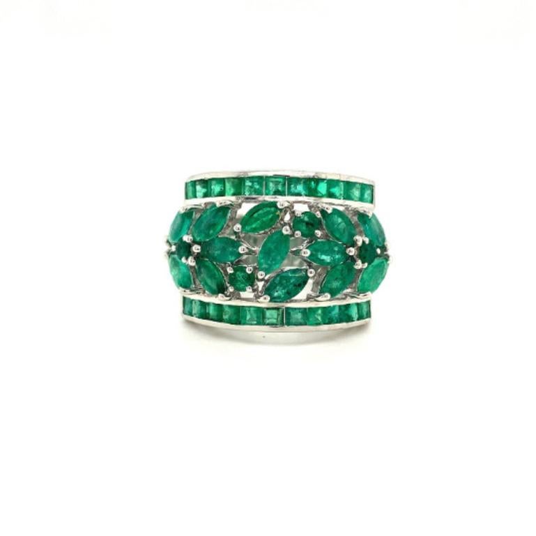 For Sale:  Estate Emerald Wide Statement Wedding 925 Silver Band Ring Gift for Grandma 2