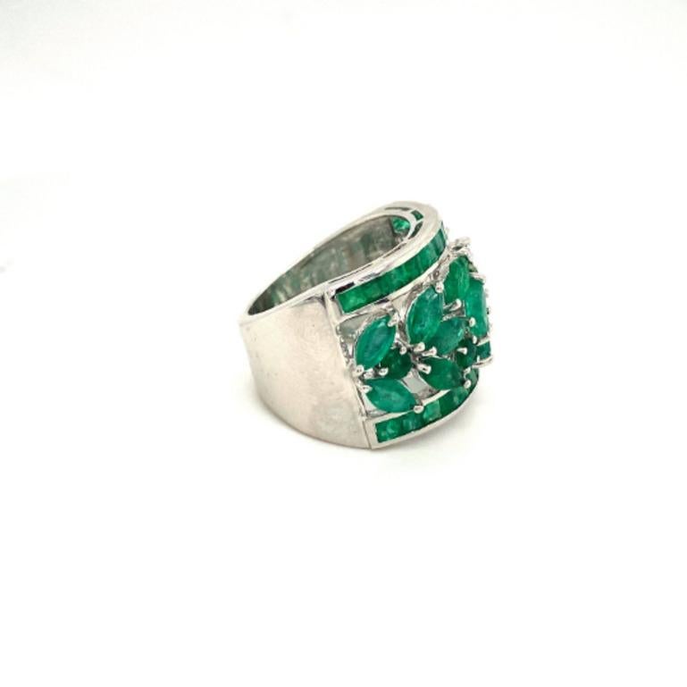 For Sale:  Estate Emerald Wide Statement Wedding 925 Silver Band Ring Gift for Grandma 5