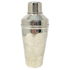 Estate English Birmingham "Ainsworth Pembrook" Silver-Plated Cocktail Shaker.