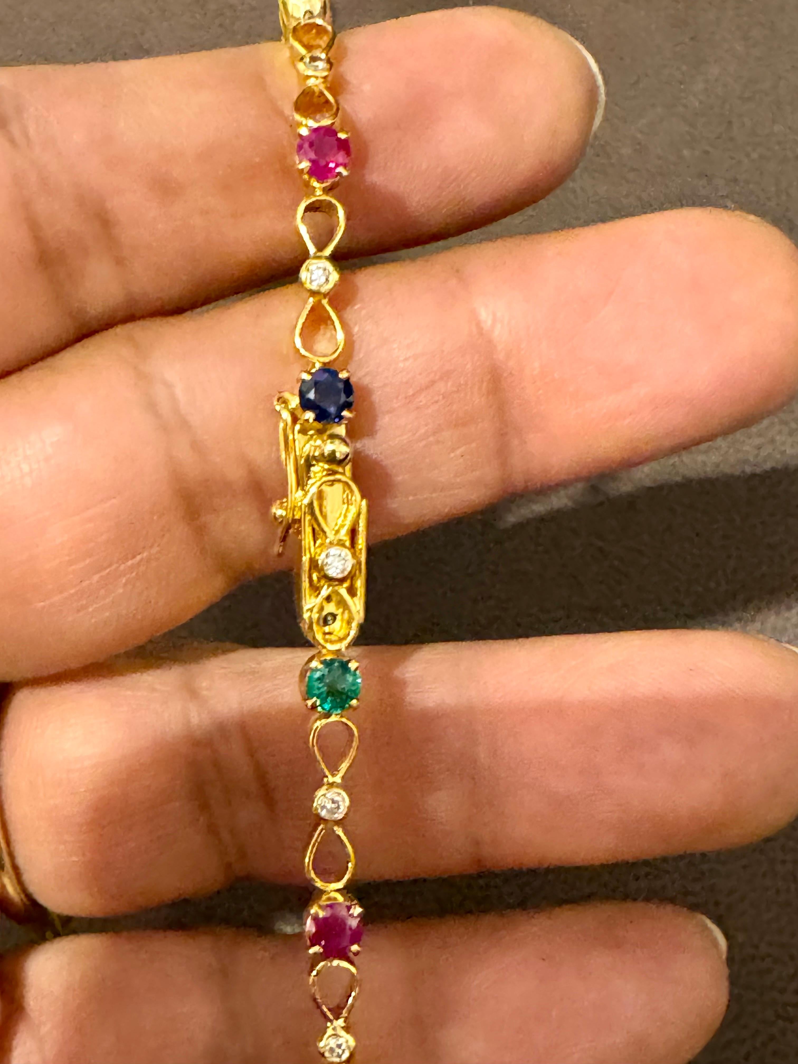 Round Cut Estate Fine Emerald Ruby  & Sapphire & Dia  Bracelet in 18 Kt Yellow Gold , 7.5