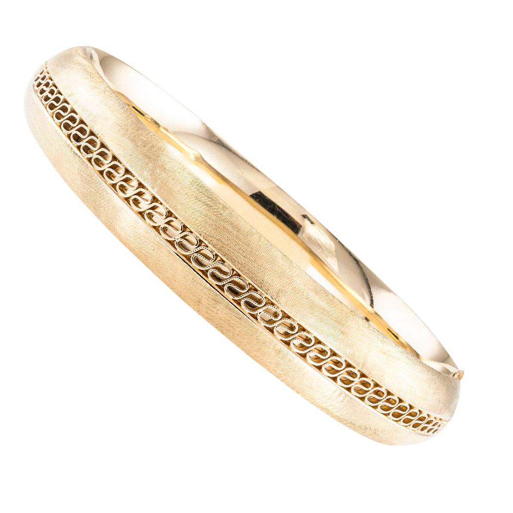 Estate Florentine hinged bangle bracelet circa 1970.  Love it because it caught your eye, and we are here to connect you with beautiful and affordable jewelry.  It is time to claim a special reward for Yourself!  Clear and concise information you