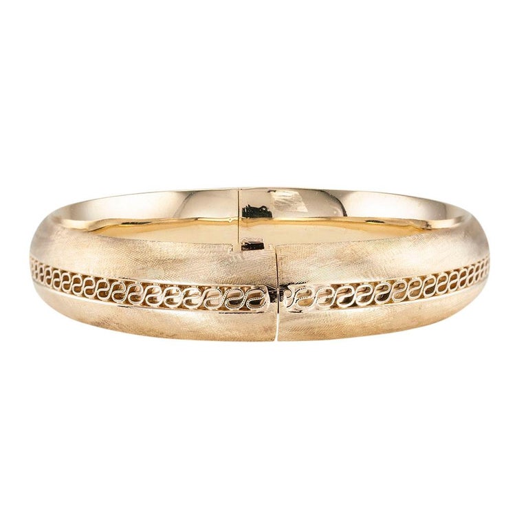 Estate Florentine Hinged Yellow Gold Bangle Bracelet at 1stDibs