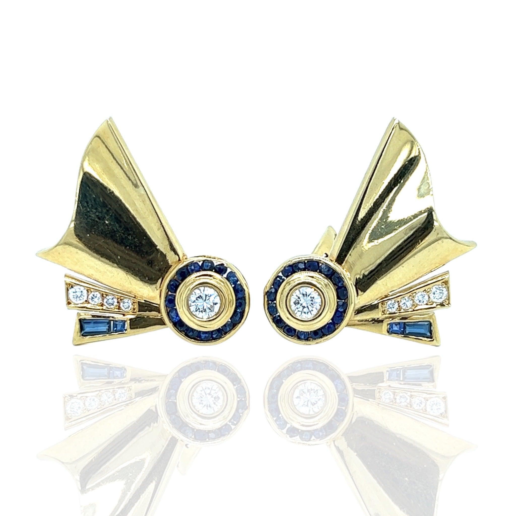 Pendientes de diseño Estate Custom, Diamante redondo 0.80ct  F-G VS1-VS2, Zafiro talla mixta 1,00 cttw, Oro amarillo 18K 22,00g

Tipo de joya : Pendientes
Estilo de joyería : Diseñador a medida
Tipo de metal : Oro amarillo de 18 quilates
Metal Peso