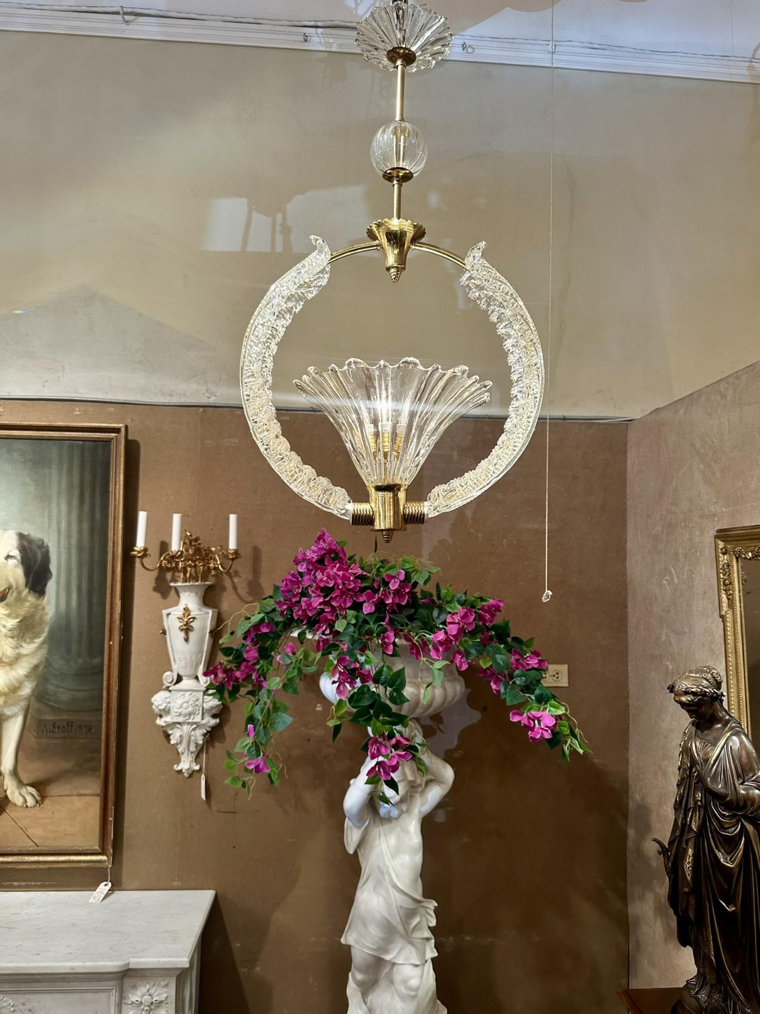XX secolo Lampadario di cristallo Art Deco francese di proprietà, CIRCA 1940. in vendita