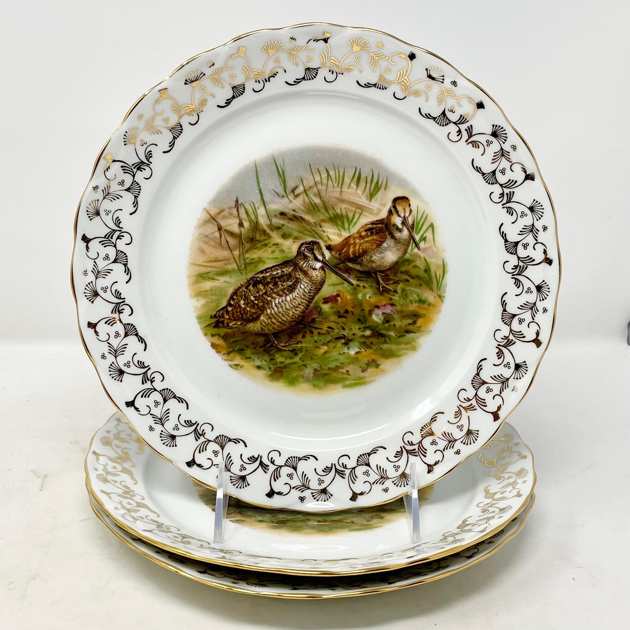 Service de 11 pièces en porcelaine de Limoges, 10 assiettes et 1 plateau en vente 2