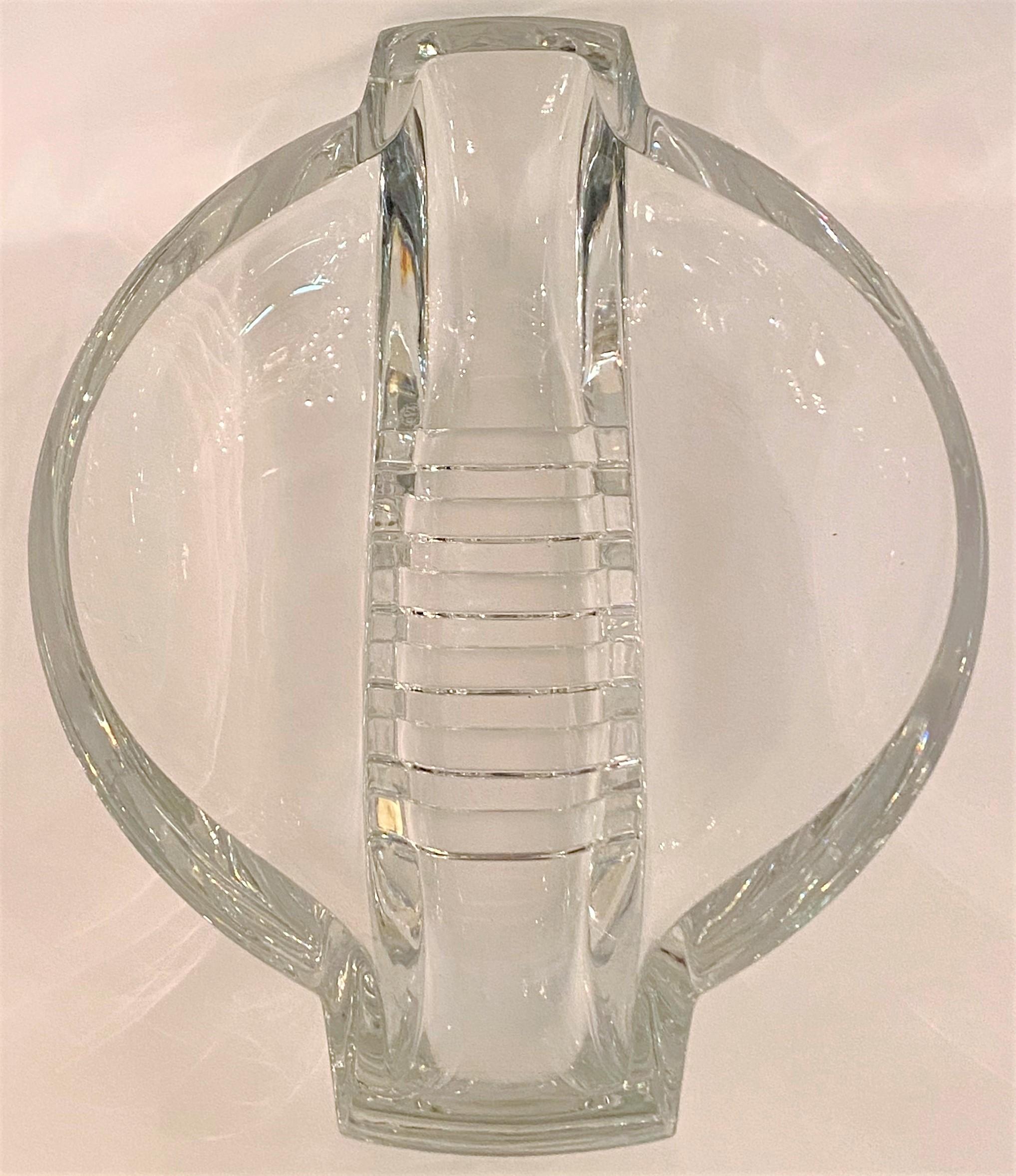 Estate French Mid-Century Modern Baccarat Crystal Centerpiece Bowl For Sale 1