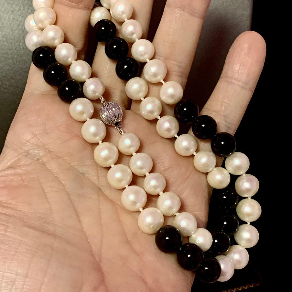 Estate Freshwater Pearl Onyx Necklace 14 Karat Gold 10.25 mm Certified In Excellent Condition In Brooklyn, NY