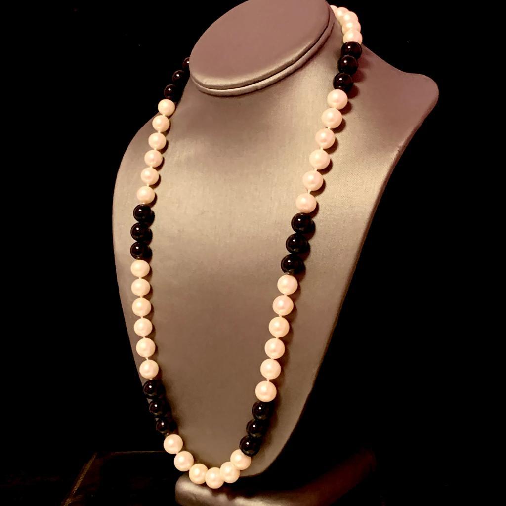 Estate Freshwater Pearl Onyx Necklace 14 Karat Gold 10.25 mm Certified 3