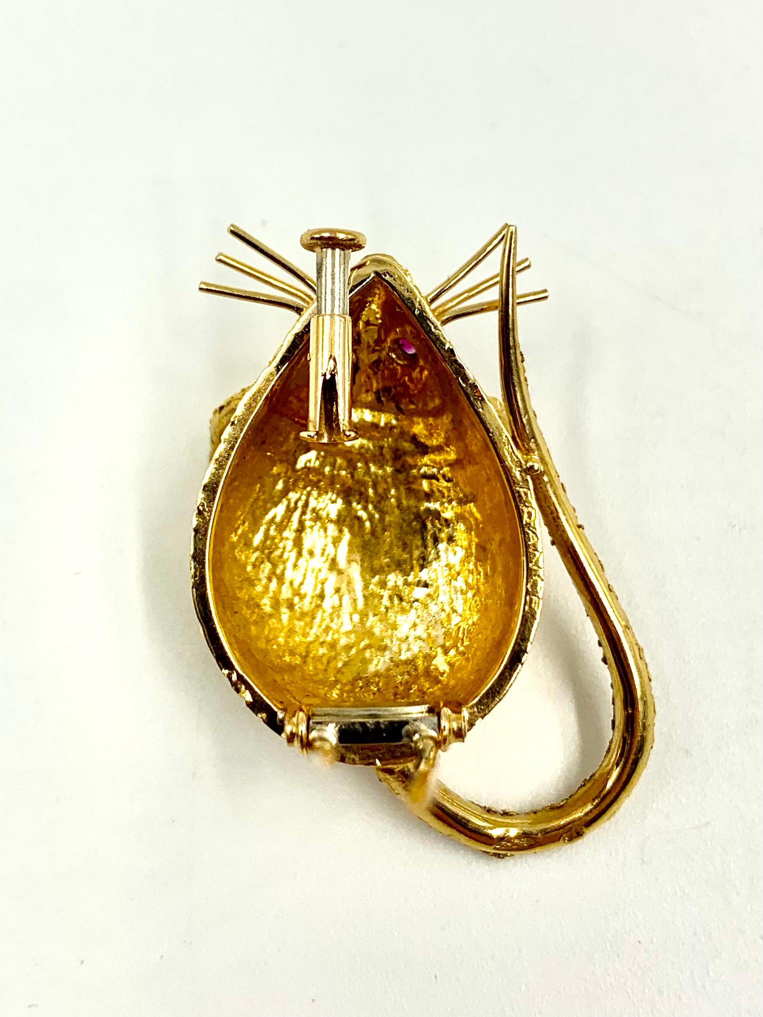 Estate Georges L'Enfant 18K Gold Ruby Mouse Clip Brooch, France, 1960's 1