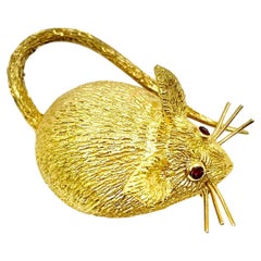 Retro Estate Georges L'Enfant 18K Gold Ruby Mouse Clip Brooch, France, 1960's