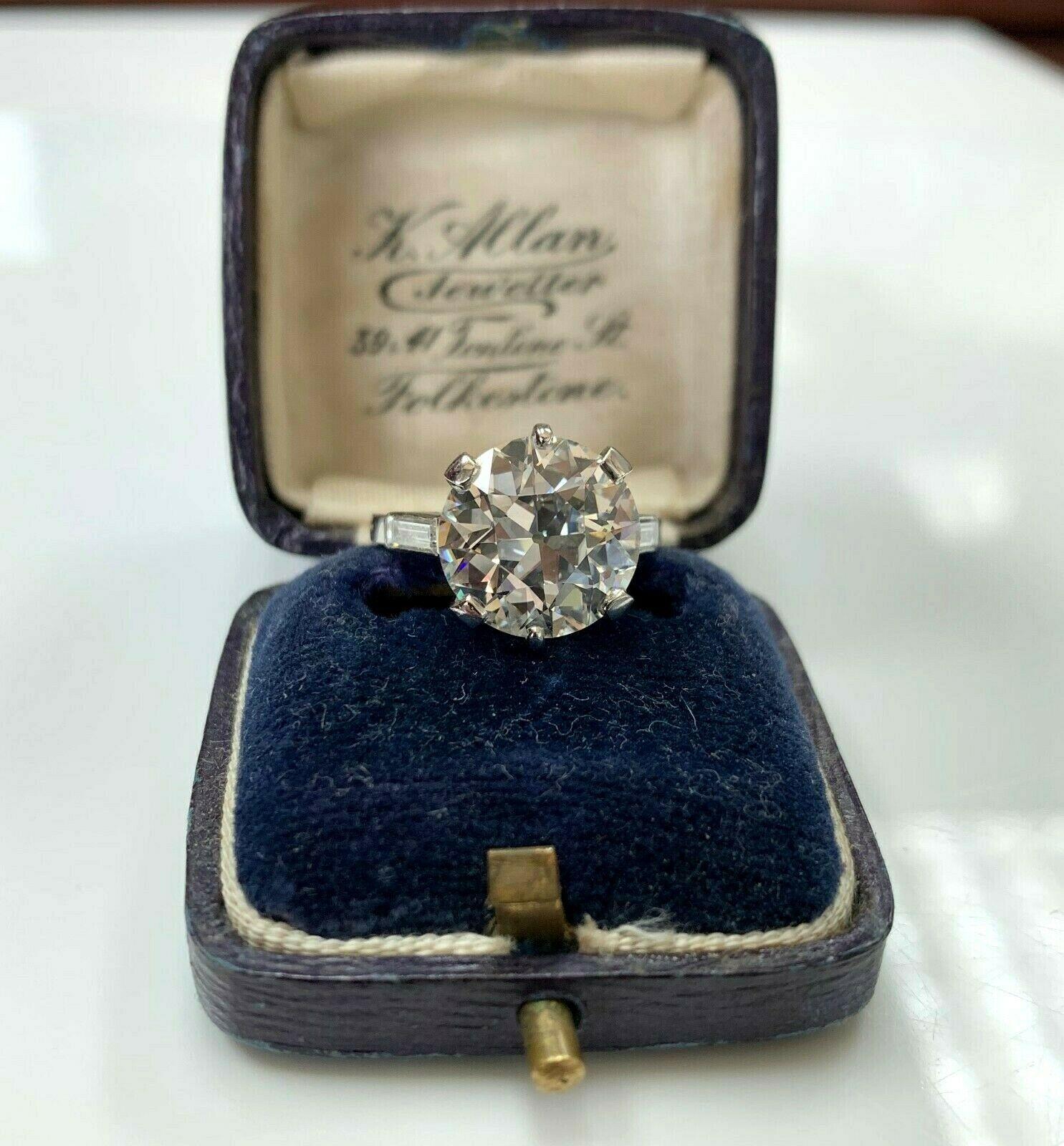 Women's Estate GIA Certified Art Deco Boucheron 5.90 Carat Old European Cut Diamond Ring