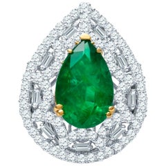 Estate GIA Certified 18 Karat White Gold 8.48 Carat Emerald and Diamond Ring