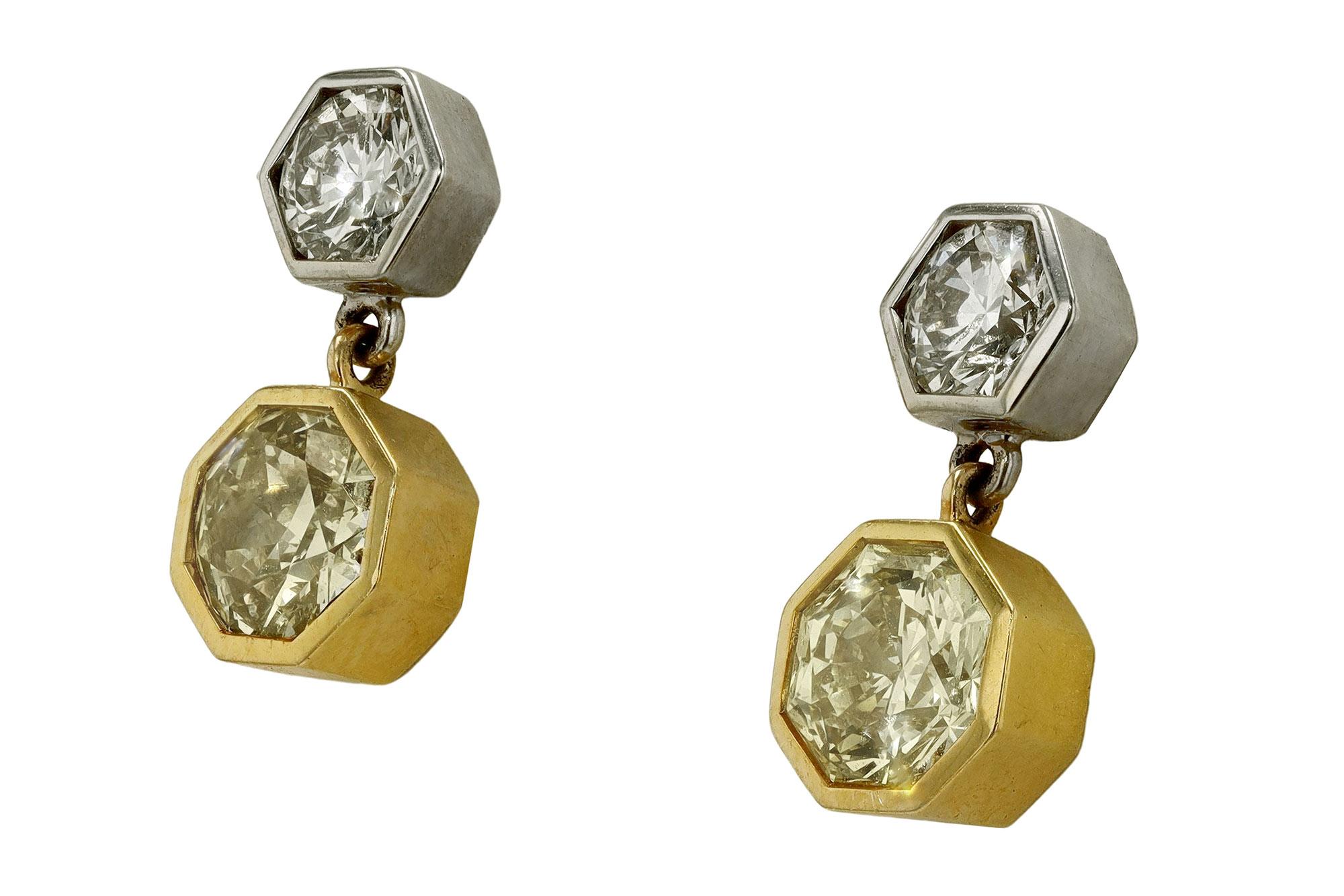 Octagon Cut Estate GIA Certified 3 Carats Yellow Diamond Geometric Drop Earrings For Sale