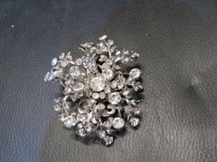 Estate Glittering Vintage Floral Rhinestone Snowflake Pendant Brooch Pin