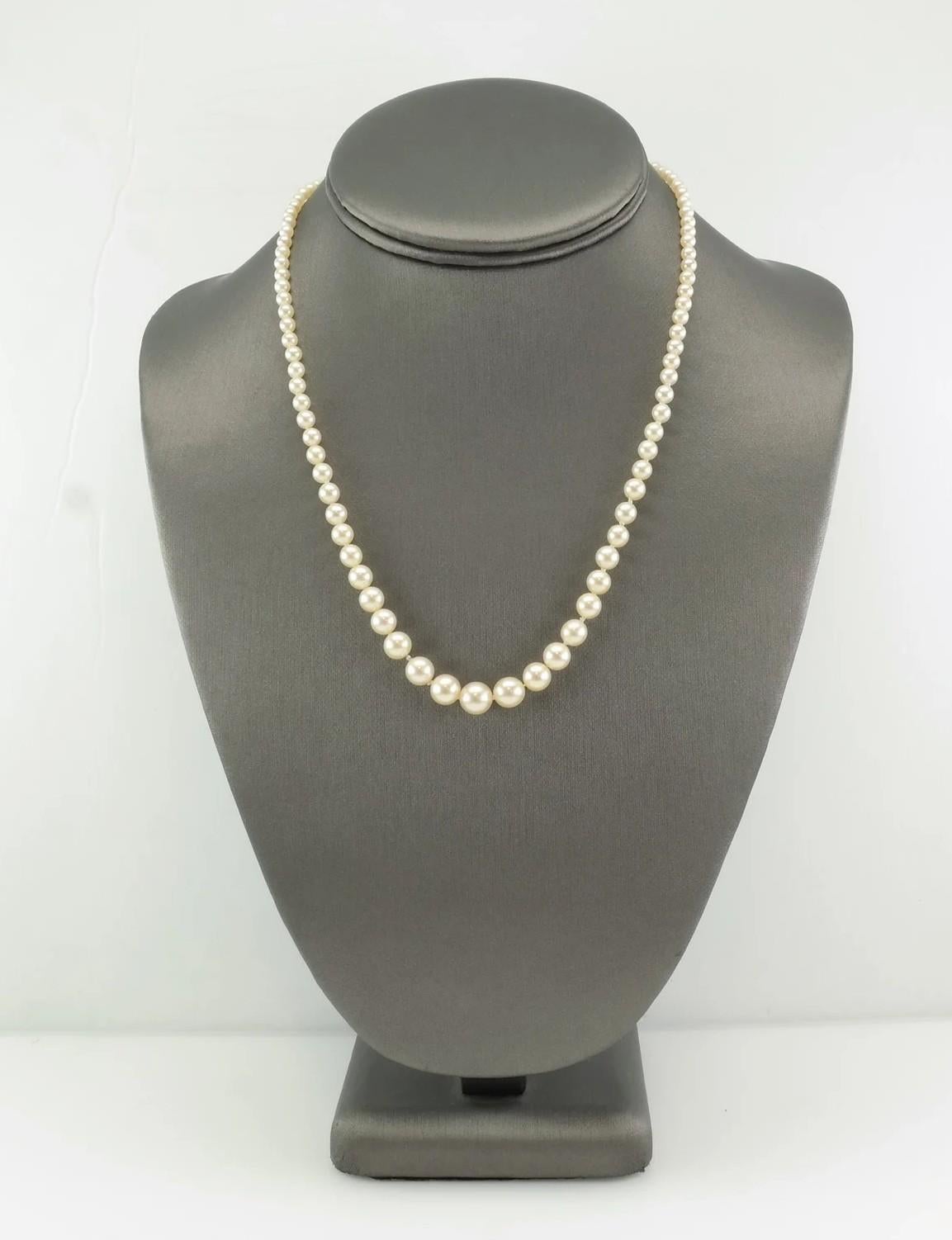 Estate Graduated White Saltwater Akoya Pearl 14K Gold Necklace