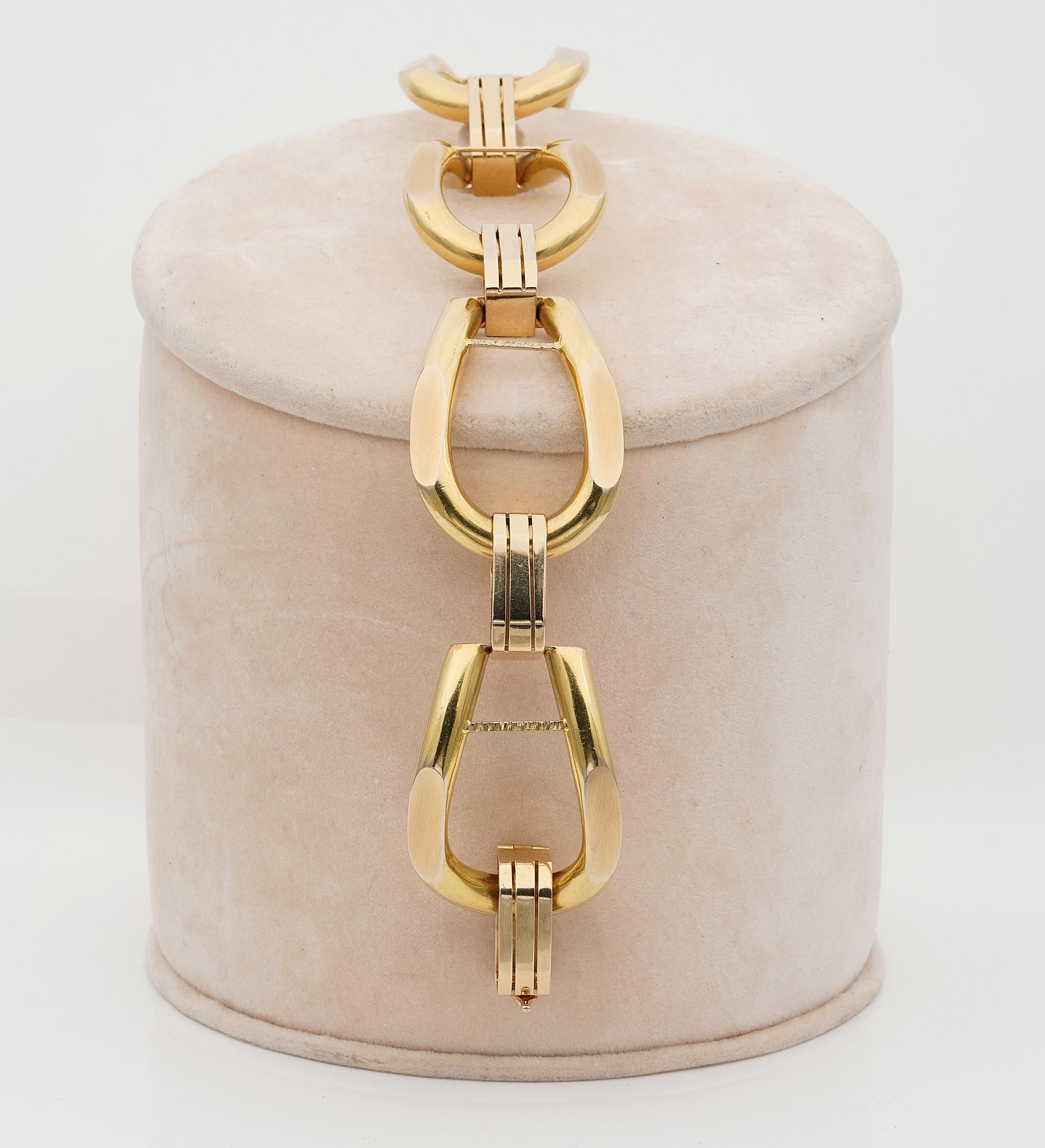 70’s Grand Chic
Beautiful large Horse Stirrup inspired links out from 70’s linked each other by geometric connecting links giving even more character and style to the design – much Gucci style for this Grand Chic bracelet of understated