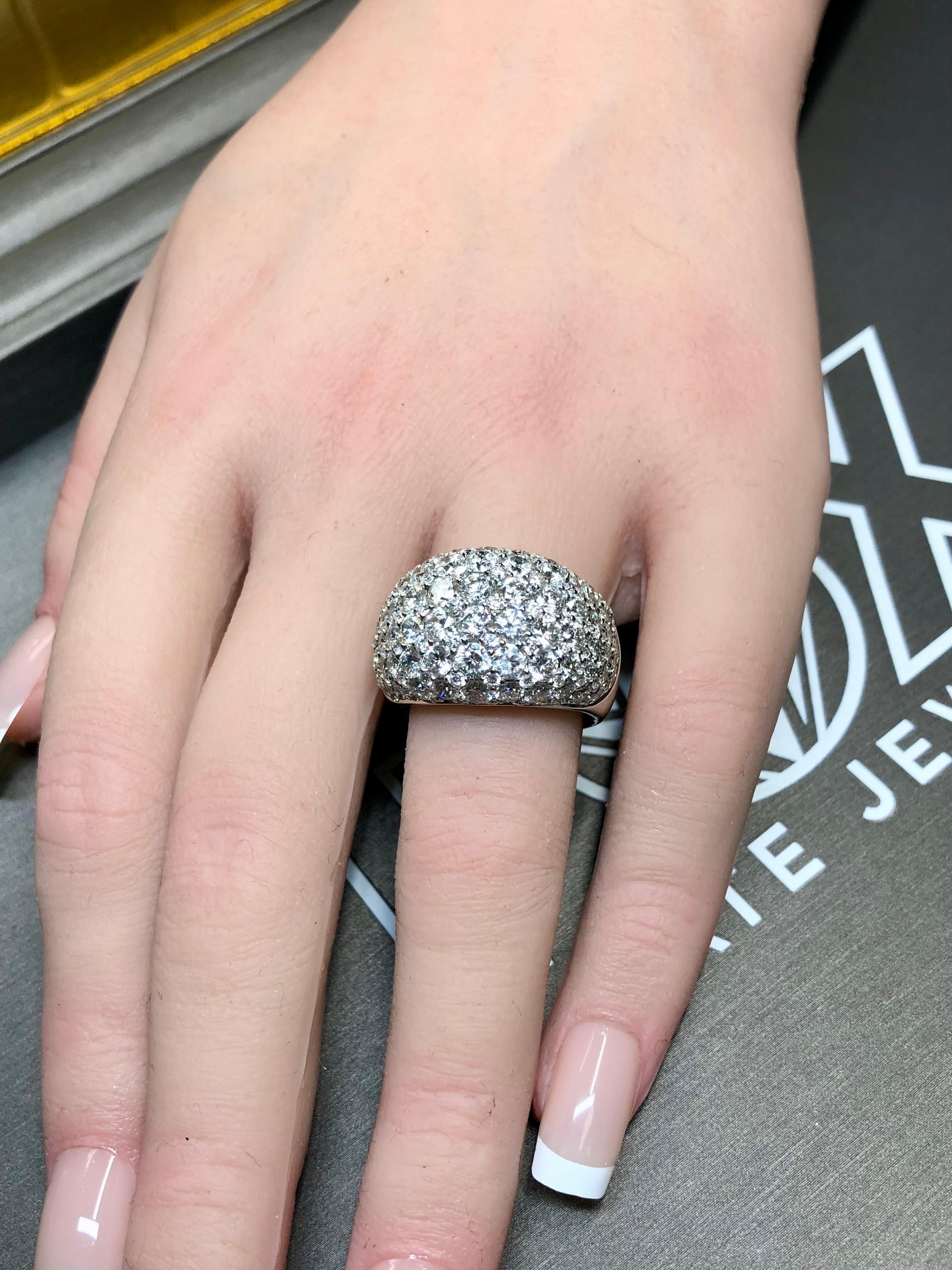 Estate GREGG RUTH 18K White Gold Pave Diamond Dome Cocktail Ring 5.56ct en vente 4